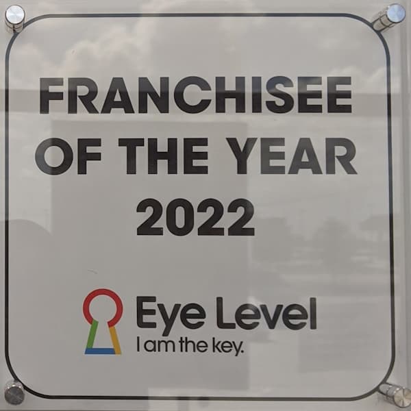 plaque+for+franchise-of-the-year+award